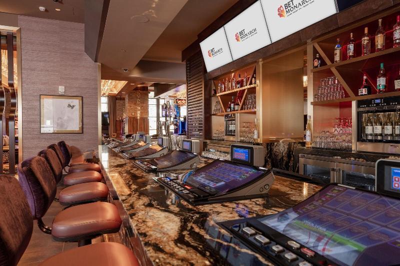Monarch Casino Resort Spa Блек Хоук Екстериор снимка
