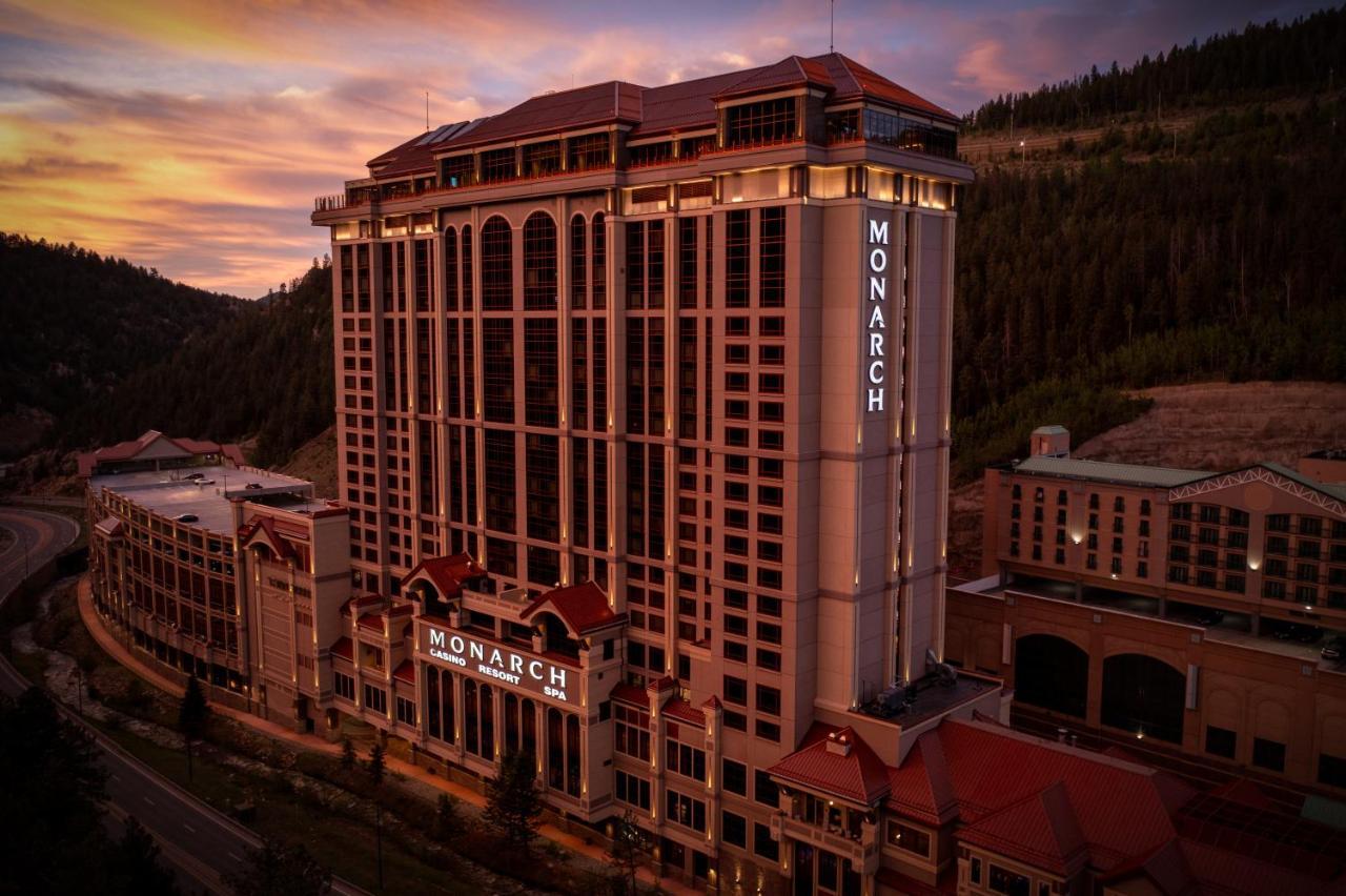 Monarch Casino Resort Spa Блек Хоук Екстериор снимка