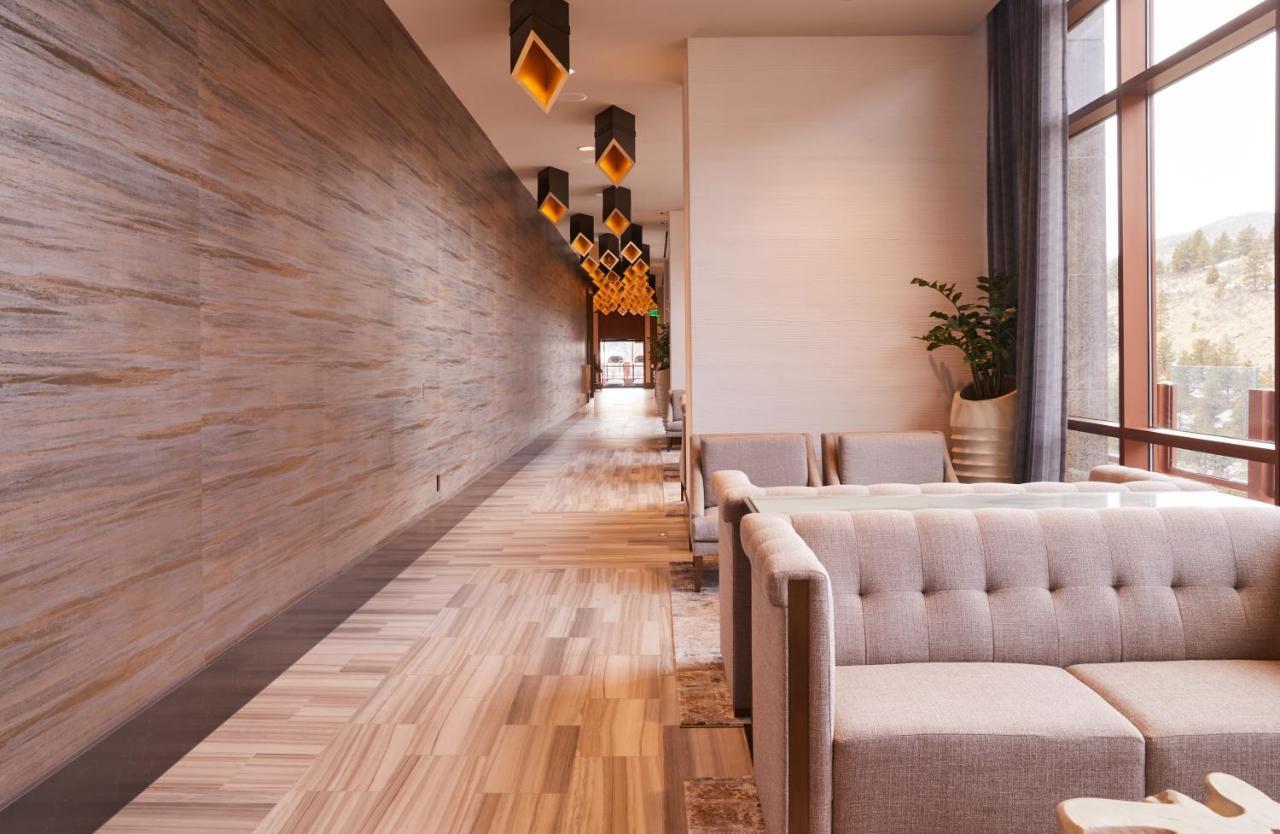 Monarch Casino Resort Spa Блек Хоук Екстериор снимка