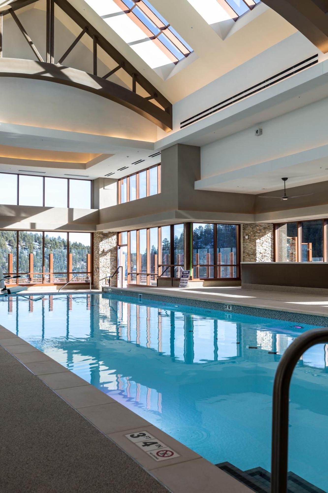 Monarch Casino Resort Spa Блек Хоук Екстериор снимка